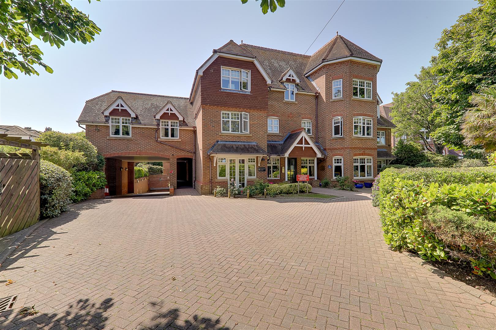 Flat - Retirement | Wordsworth Road, Worthing | For Sale